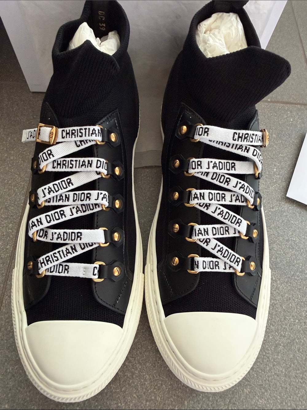 Christian Dior walk’n Dior sneaker brand new in box!!!